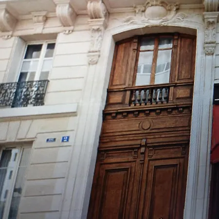 Chic Parisian Apartmán